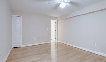 4918 SUNSET Ln, Annandale, VA 22003