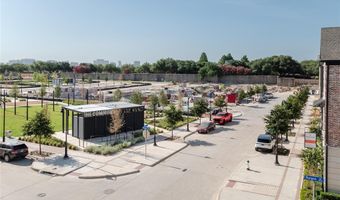 4122 Belt Line Rd, Addison, TX 75001