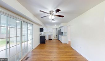 4025 CHELMONT Ln, Bowie, MD 20715