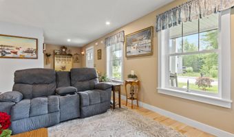 15 Cider Mill Ln, Standish, ME 04084