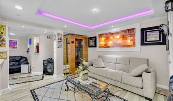 16 Weathervane Rd 16, Bristol, CT 06010