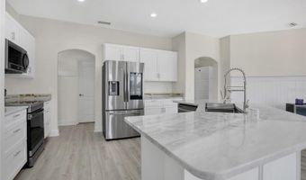 505 ALLERIA Ct, Auburndale, FL 33823