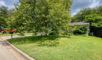 417 Rolling Hills Dr, Aledo, TX 76008