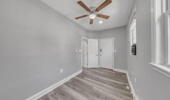 1614 R St SE, Washington, DC 20020