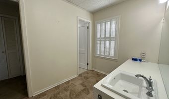 901 4th, Adel, GA 31620