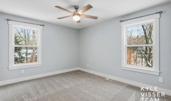 7787 S Gracemoor Ct SE, Alto, MI 49302