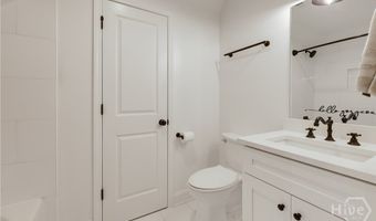499 Little Oak St, Athens, GA 30601