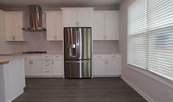 10013 Secluded Garden Dr, Apex, NC 27523