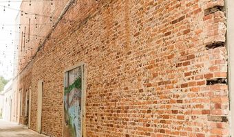 1035 Broad St, Camden, SC 29020