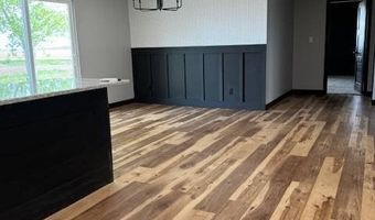402 S HWY 14, Aurora, NE 68818
