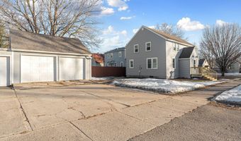 907 8th St SE, Austin, MN 55912