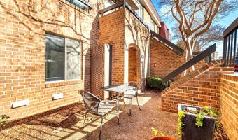 624 15TH St S 1, Arlington, VA 22202