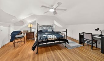 85 Cherry Hill Rd, Branford, CT 06405