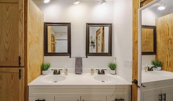 925 Constance Blvd NE, Andover, MN 55304