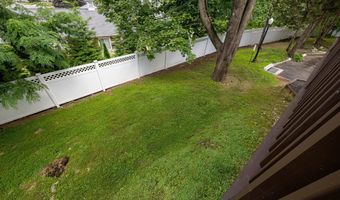 10 South St 77, Danbury, CT 06810