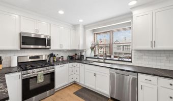 297 W 1st Ave, Columbus, OH 43201