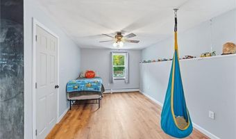 75 Staghead Dr, Burrillville, RI 02859