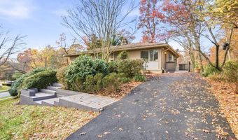 4024 IVA Ln, Annandale, VA 22003