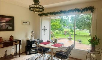 8 Merritt Dr, Bella Vista, AR 72714