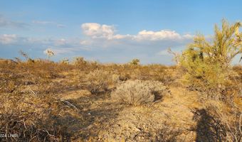 2204 S Six Shooter Rd, Yucca, AZ 86438