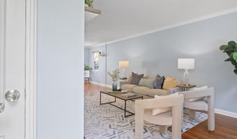 1745 N CLIFF St N, Alexandria, VA 22301