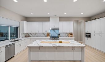 12961 Davona Dl, Apple Valley, CA 92308