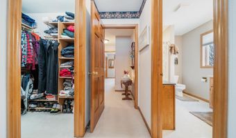 W6063 STRAWFLOWER Drive, Appleton, WI 54915