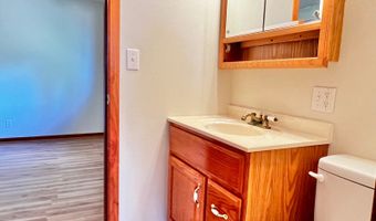 1047 Oak Dr, Altoona, WI 54720