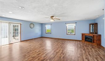 603 E Main St, Anna, OH 45302