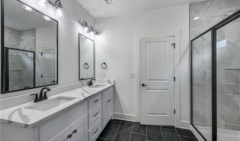 18 Greenodd Dr, Bella Vista, AR 72714