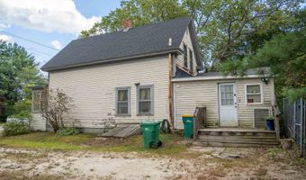 66 Chestnut Hill Rd, Rochester, NH 03867