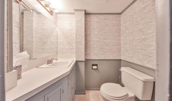 30 S Muhlenberg St, Allentown, PA 18104