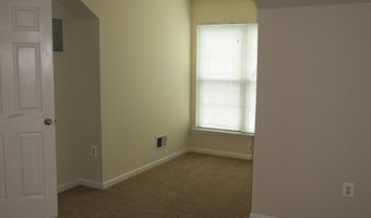 5818 COWLING Ct, Alexandria, VA 22304