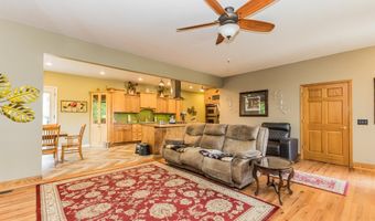 501 W Fox Lake Rd, Angola, IN 46730