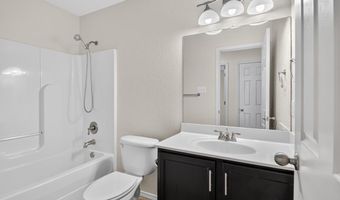 102 Riveria Cv, Benton, AR 72015