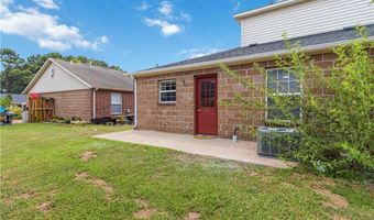 3302 SW Landau Ct, Bentonville, AR 72712