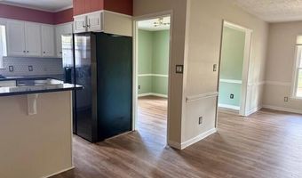 1003 Robinwood Rd, Aberdeen, NC 28315