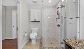 4705 22ND St N, Arlington, VA 22207