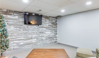 47020 Cooper Foster Park Rd, Amherst, OH 44001