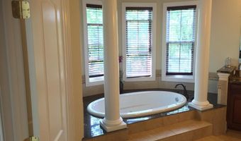 4113 WOODLAND Rd, Annandale, VA 22003