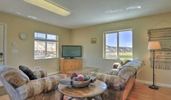 2405 S Lower Boulder Rd, Boulder, UT 84716