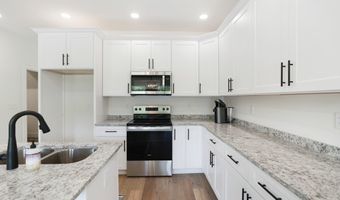 336 Legends Cir, Baxter, TN 38544