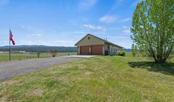 136 Goslin Loop, Cascade, ID 83611
