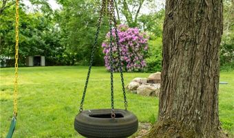 235 Spring St, Hopkinton, RI 02832