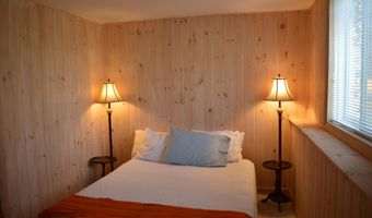 113 Iroquois Ave, Becket, MA 01223