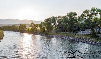 40 Castle Rock Rd, Cody, WY 82414