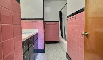 1111 Kingsbury St, Belle Fourche, SD 57717