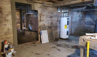 762 McLaren Hill Rd, Barnet, VT 05821