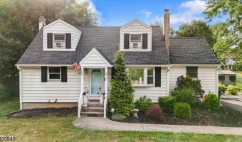 817 Limecrest Rd, Andover, NJ 07860