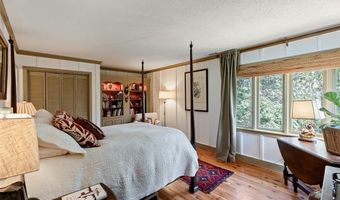 521 Azalea Ln, Cashiers, NC 28717